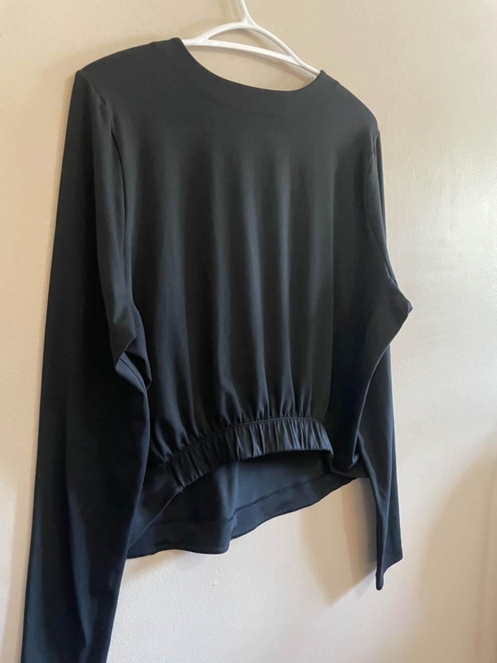 Nike Black Long Sleeve Athletic Top with Silver Swoosh – Size Large EUC - Picture 11 of 16